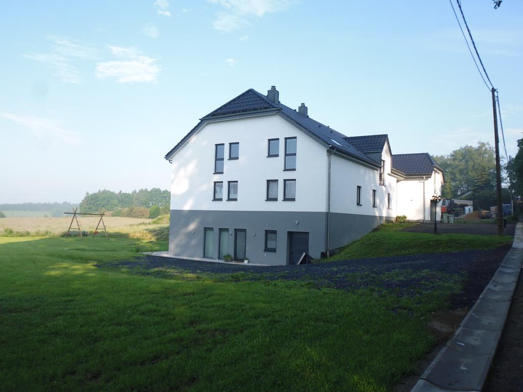 B&B V.K. Pgmbh St. Vith Exteriör bild